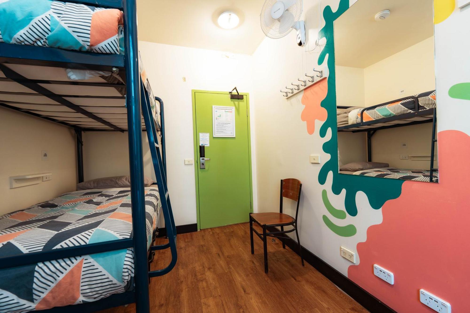 Хостел Flinders Backpackers Мельбурн Номер фото